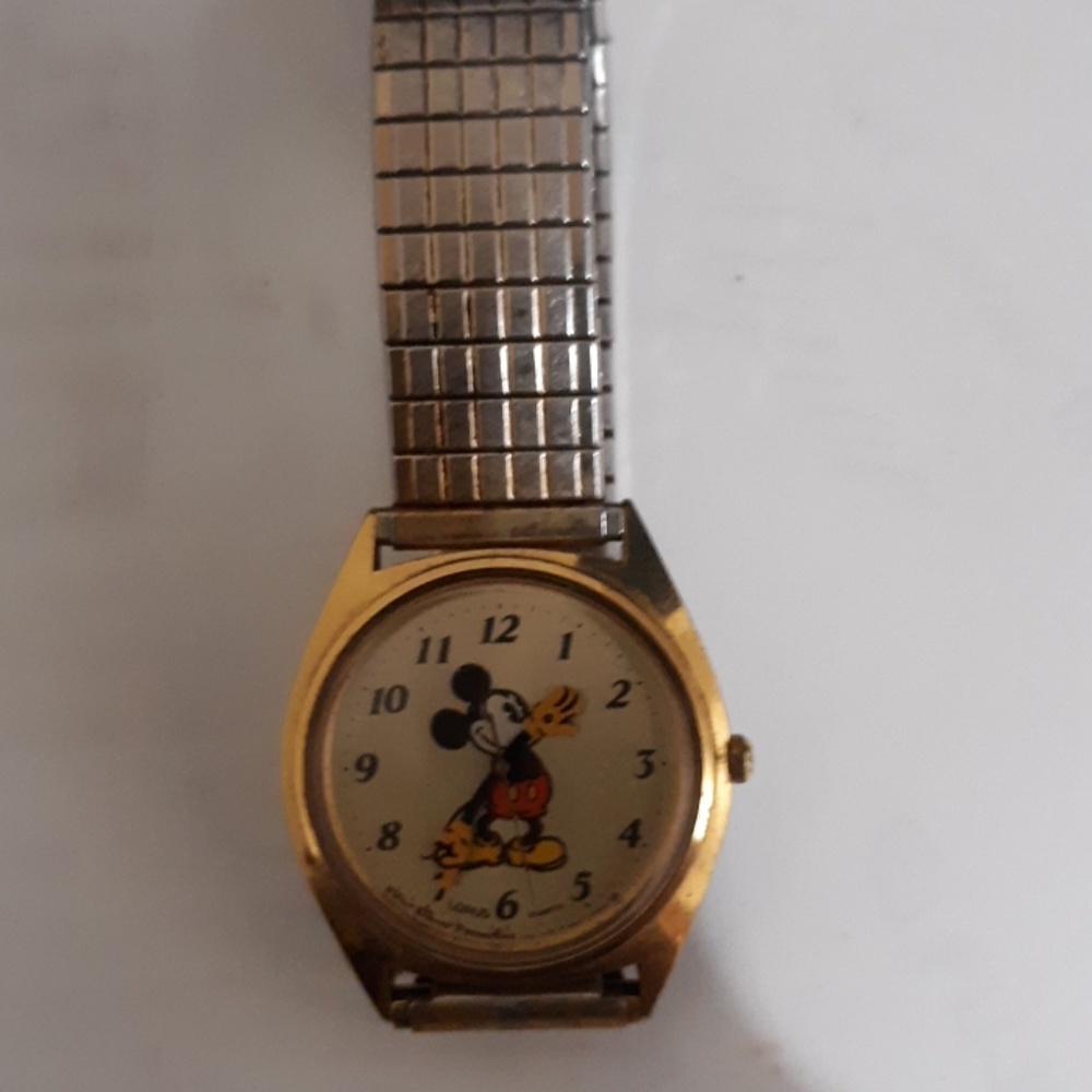 Classic Mickey mouse watch